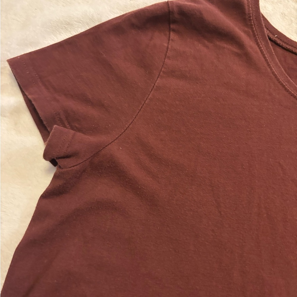 Duo Maternity Brown Short Sleeve Tee Size Medium EUC - Picture 2 of 3